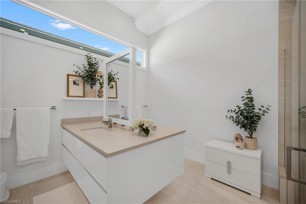 1671 Vinland Way, Naples, FL 34105 Photo