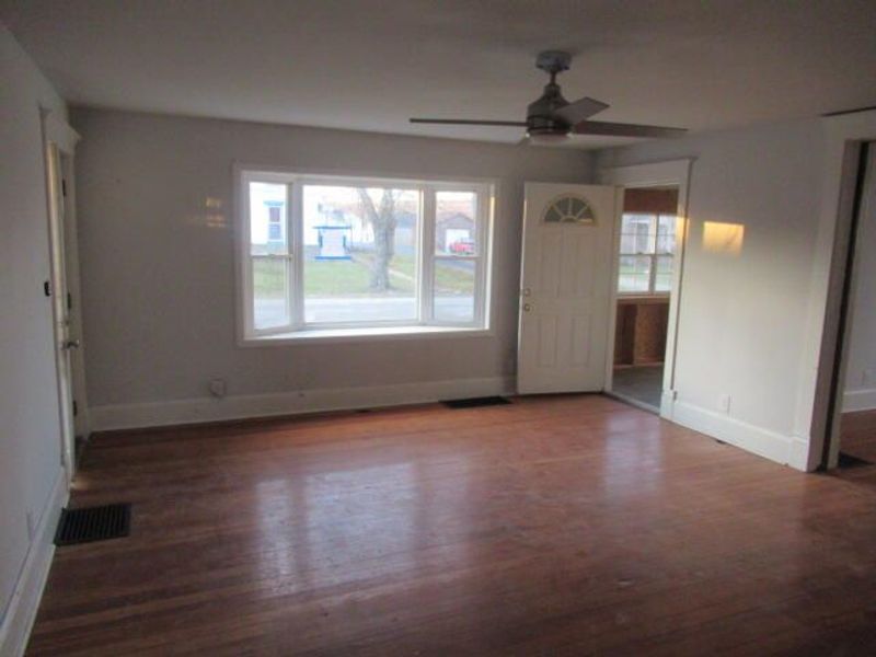 410 Chapel Street, Falmouth, KY 41040 Photo 3