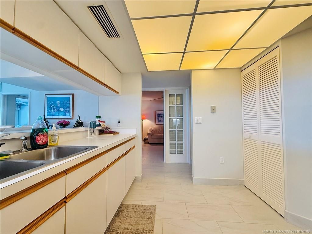 8800 S Ocean Drive, Unit 806, Jensen Beach, FL 34957 Photo