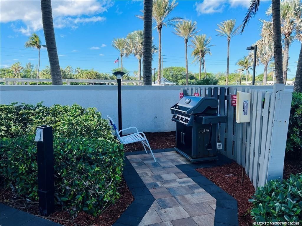 8800 S Ocean Drive, Unit 806, Jensen Beach, FL 34957 Photo