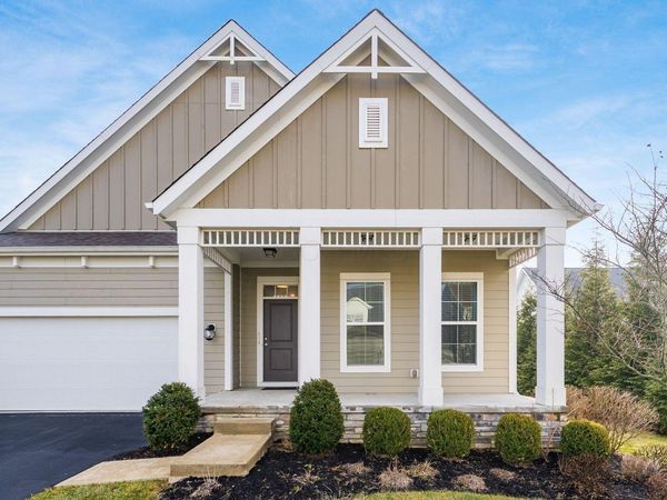5523 Ballantrae Woods Drive, Dublin, OH 43016