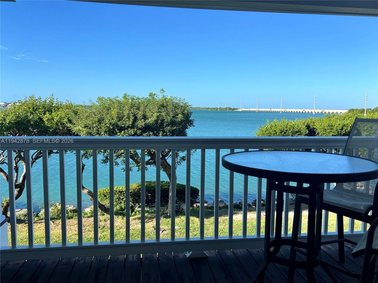 5017 Sunset Village Dr, Duck, FL 33050 Photo