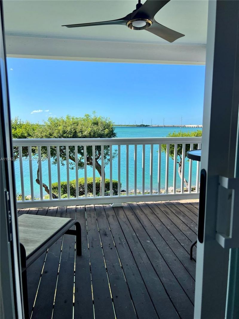 5017 Sunset Village Dr, Duck, FL 33050 Photo