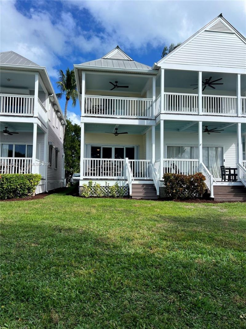5017 Sunset Village Dr, Duck, FL 33050 Photo