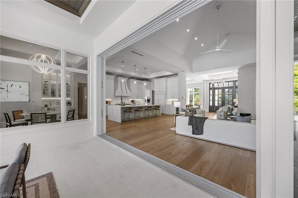 375 Bow Line Dr, Naples, FL 34103 Photo