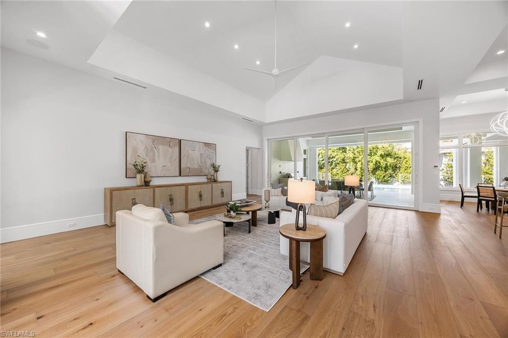 375 Bow Line Dr, Naples, FL 34103 Photo