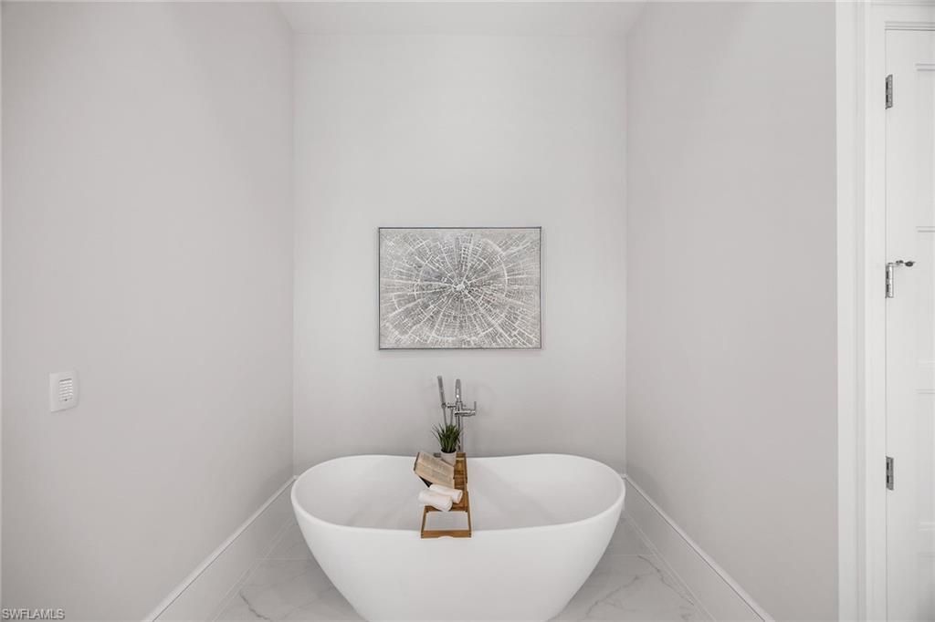 375 Bow Line Dr, Naples, FL 34103 Photo