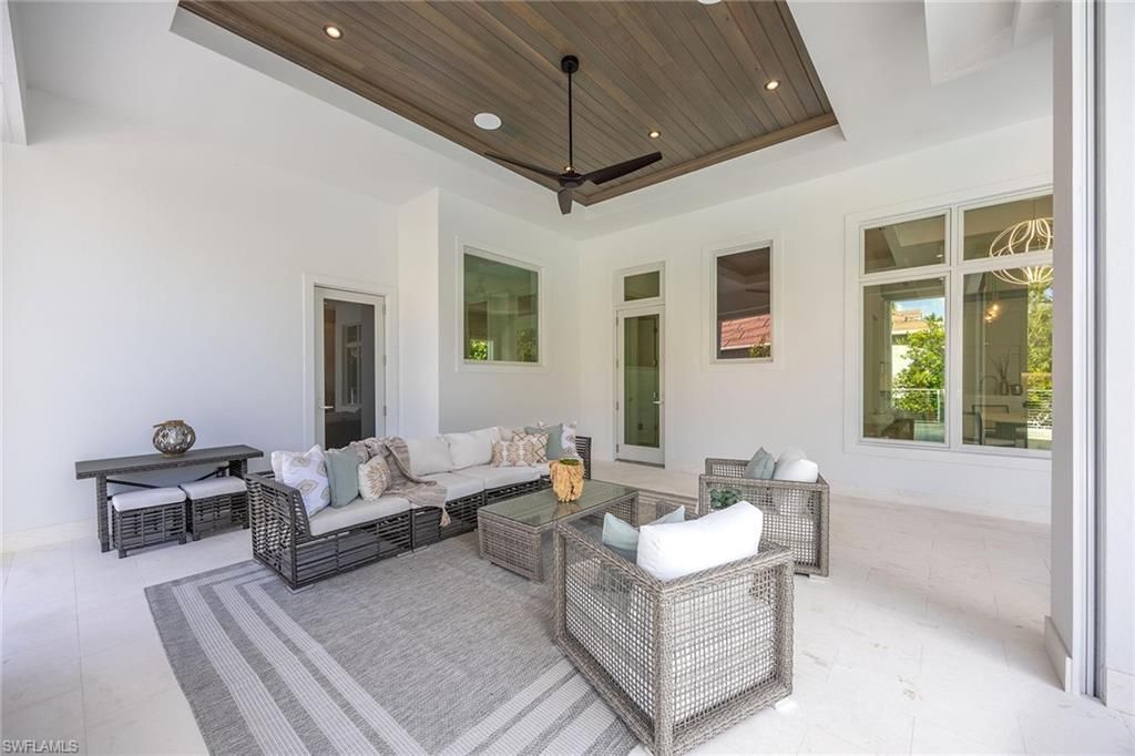 375 Bow Line Dr, Naples, FL 34103 Photo