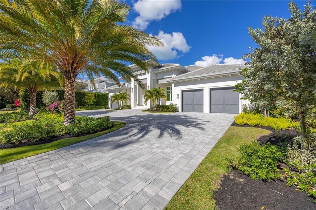 375 Bow Line Dr, Naples, FL 34103 Photo