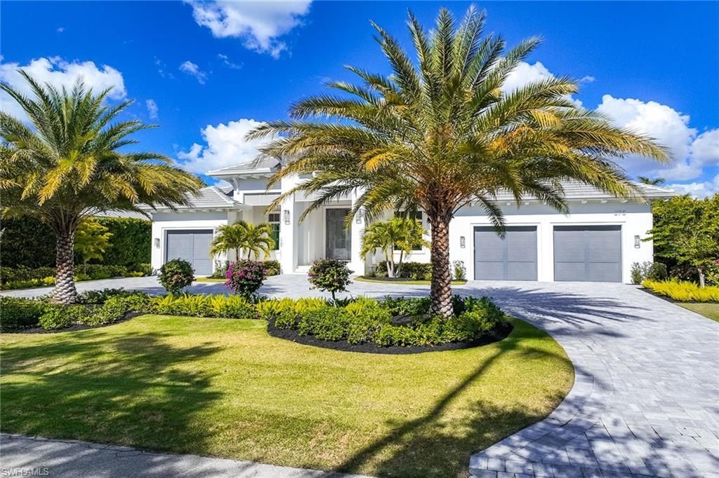 375 Bow Line Dr, Naples, FL 34103 Photo