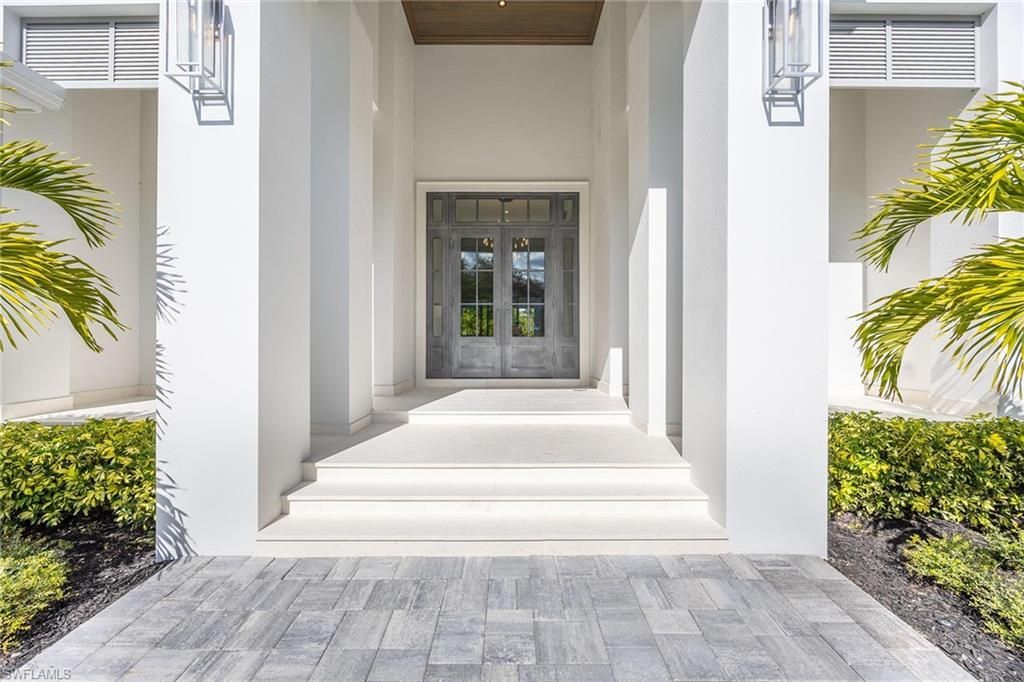 375 Bow Line Dr, Naples, FL 34103 Photo