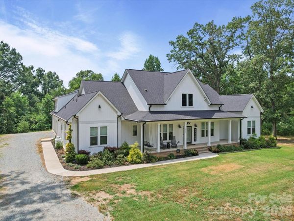 1421 Hamilton Crossroads Road, Marshville, NC 28103
