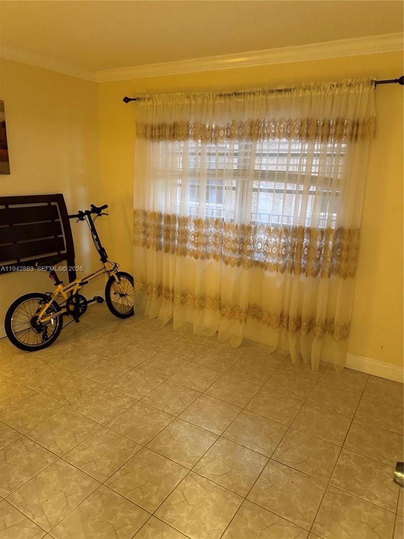 3048 E Sunrise Lakes Dr, Unit 218, Sunrise, FL 33322 Photo