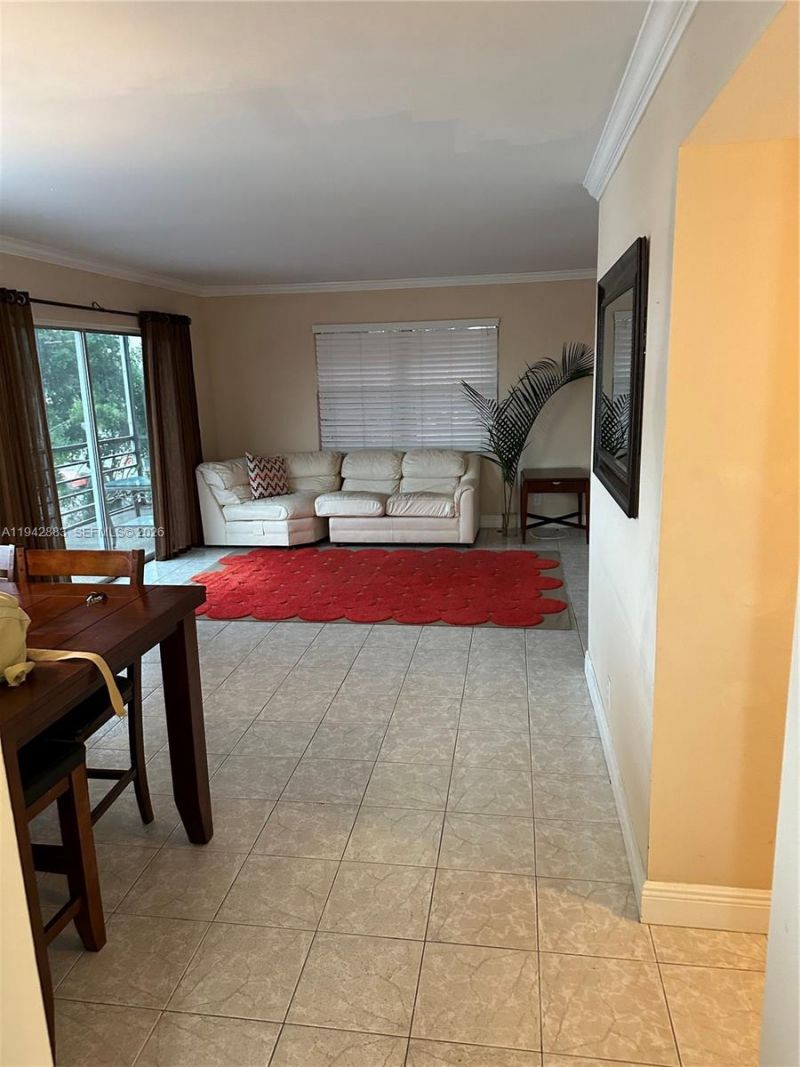 3048 E Sunrise Lakes Dr, Unit 218, Sunrise, FL 33322 Photo