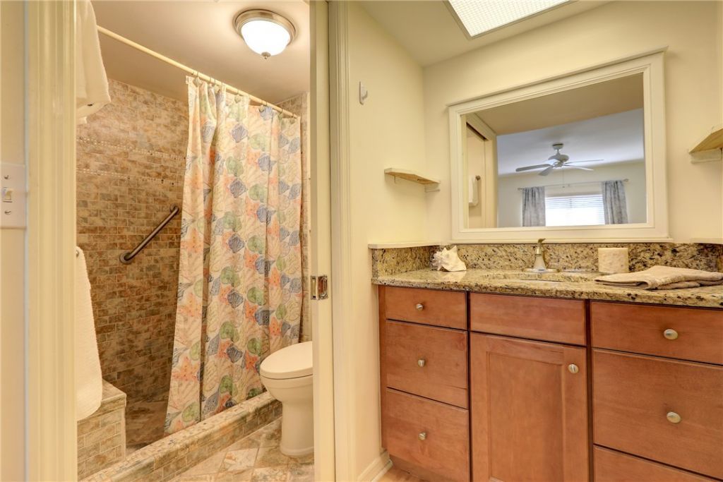 6175 S Mirror Lake Drive, Unit 301, Sebastian, FL 32958 Photo
