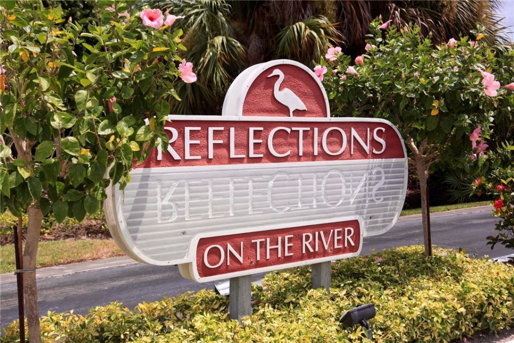 6175 S Mirror Lake Drive, Unit 301, Sebastian, FL 32958 Photo