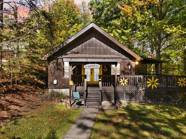 785 Cliffview Road , Rogers, KY 41365