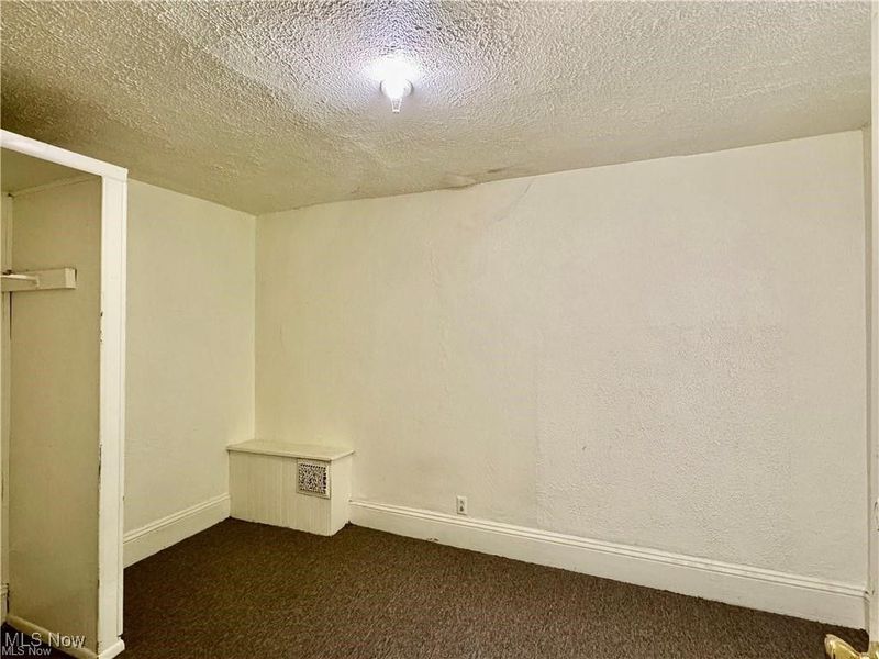 543 E Buchtel Avenue, Akron, OH 44304 Photo 11