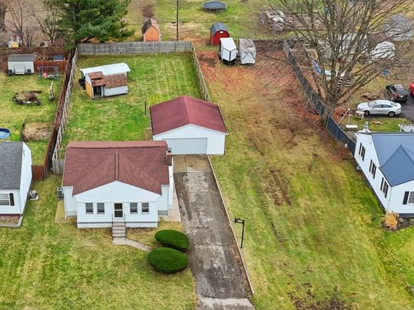 330 Larchmont Avenue, Springfield, OH 45503