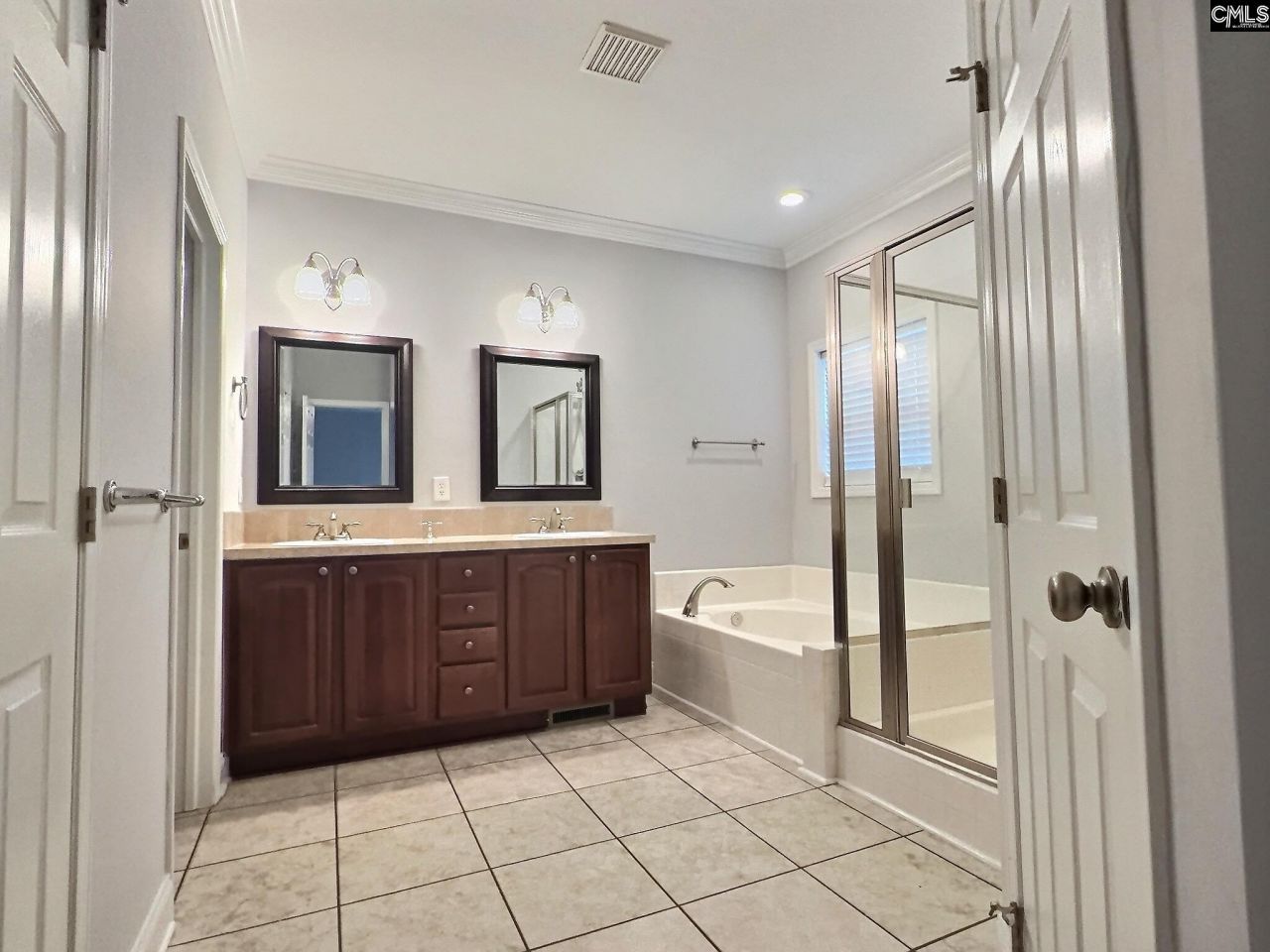 725 Old Wire Road Photo 10