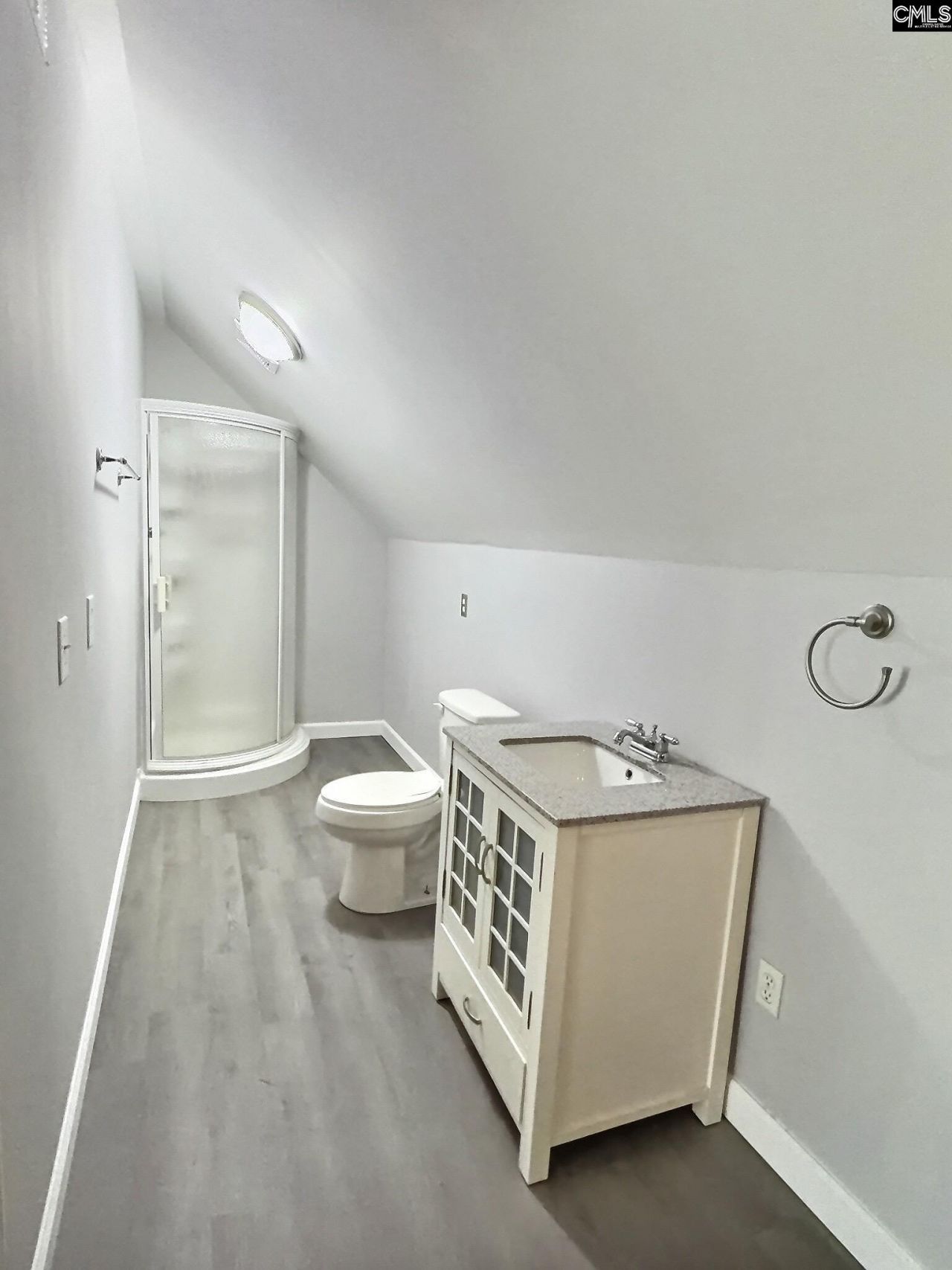 725 Old Wire Road Photo 17