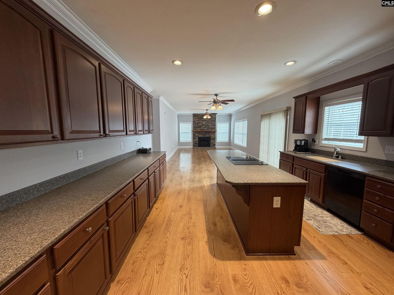 725 Old Wire Road Photo 5