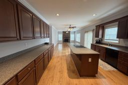 725 Old Wire Road photo 4