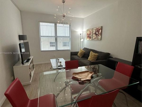 1611 Meridian Ave, Unit 203, Miami Beach, FL 33139