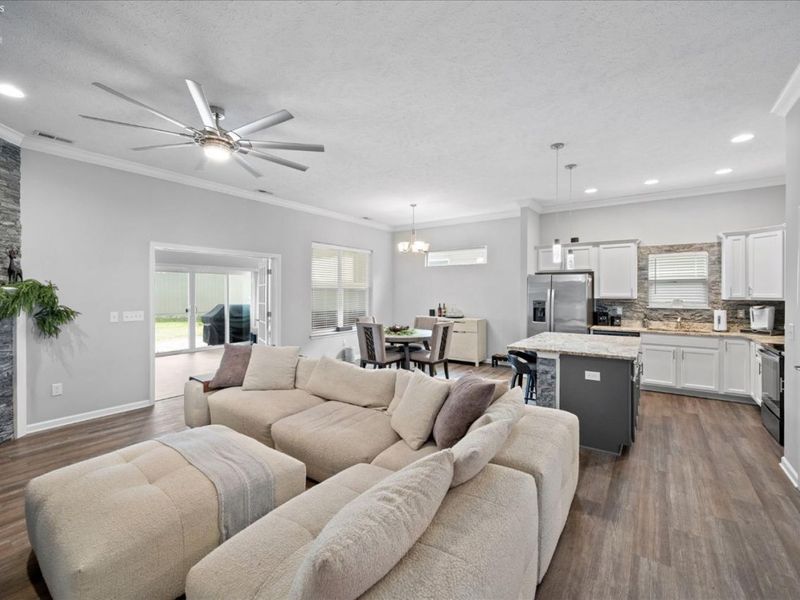 4070 Coventry Circle, Huron, OH 44839 Photo 6