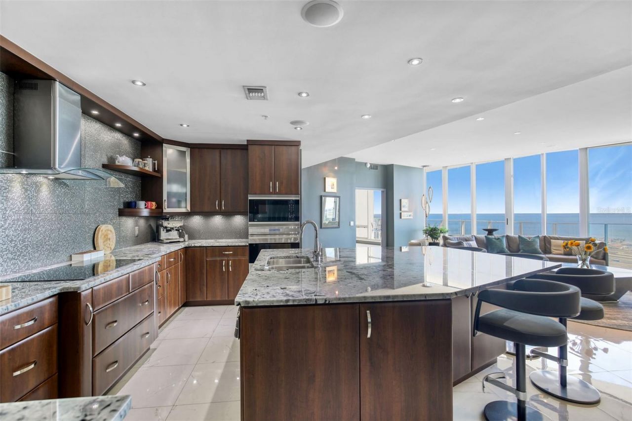 175 1st Street S, Unit 3103, Saint Petersburg, FL 33701 Photo