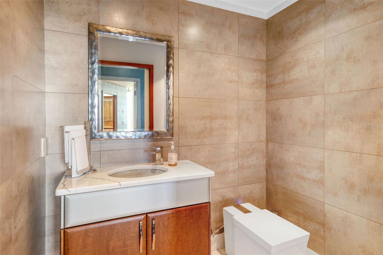 175 1st Street S, Unit 3103, Saint Petersburg, FL 33701 Photo