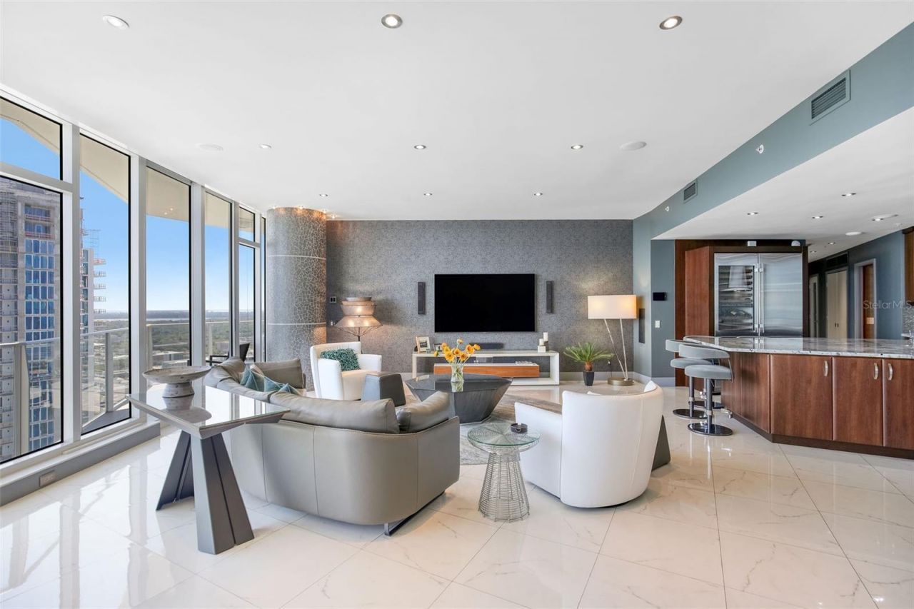 175 1st Street S, Unit 3103, Saint Petersburg, FL 33701 Photo