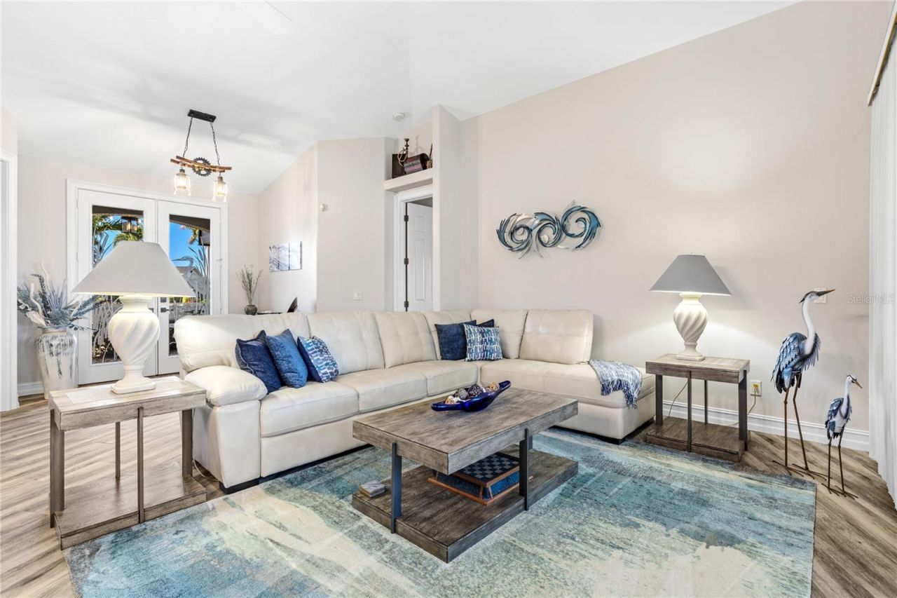 11872 Princess Grace Court, Cape Coral, FL 33991 Photo