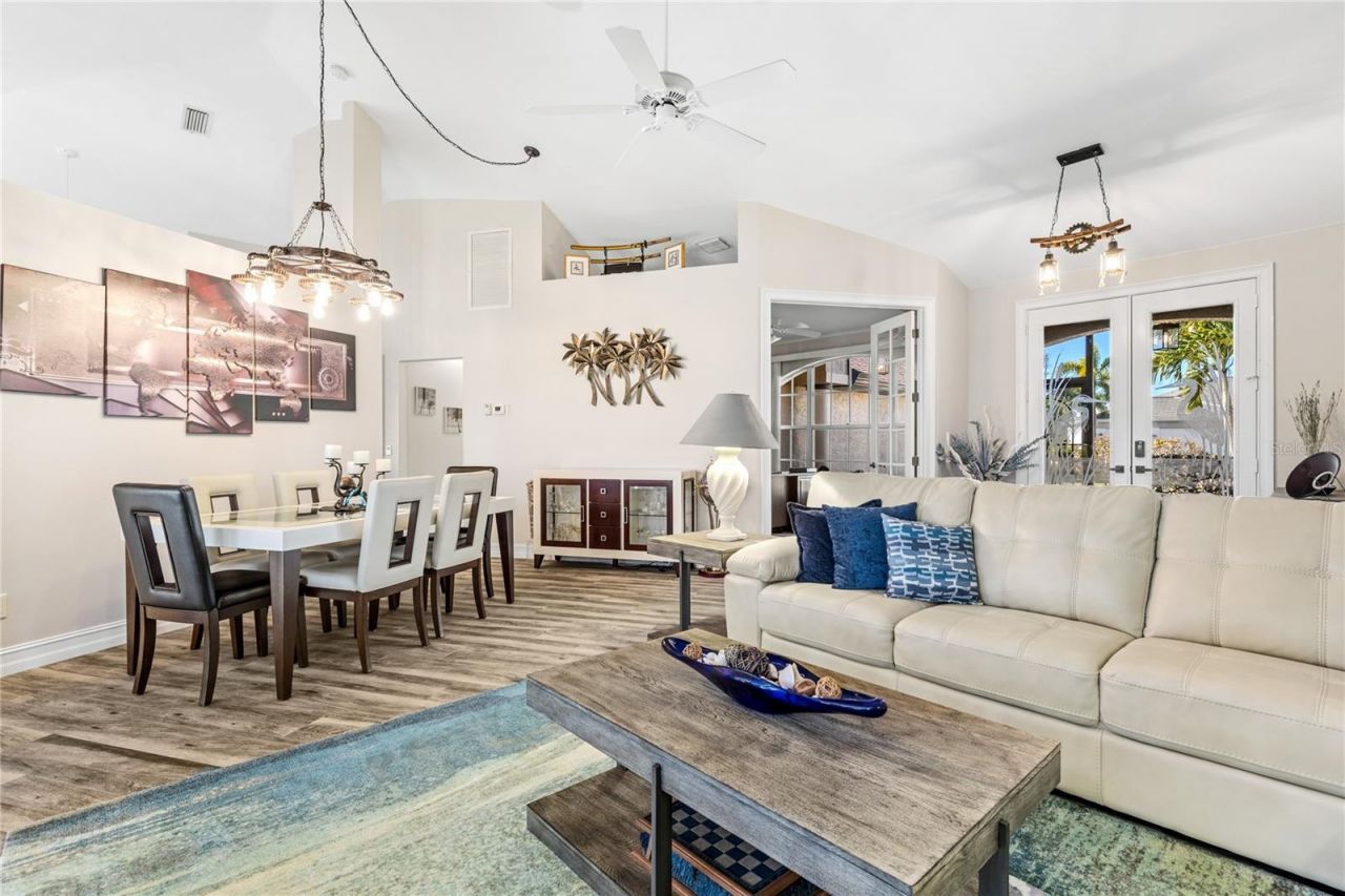 11872 Princess Grace Court, Cape Coral, FL 33991 Photo