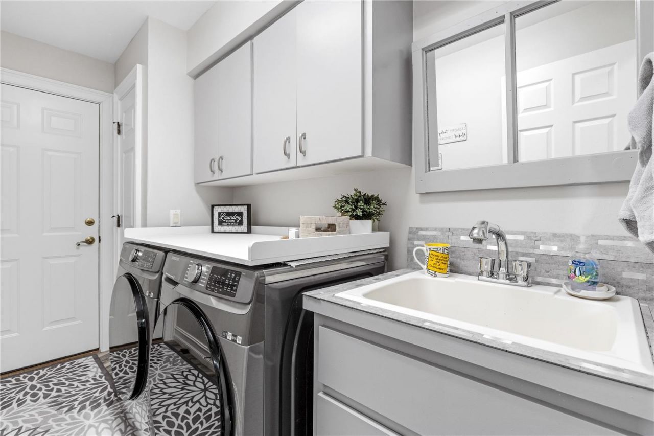 11872 Princess Grace Court, Cape Coral, FL 33991 Photo