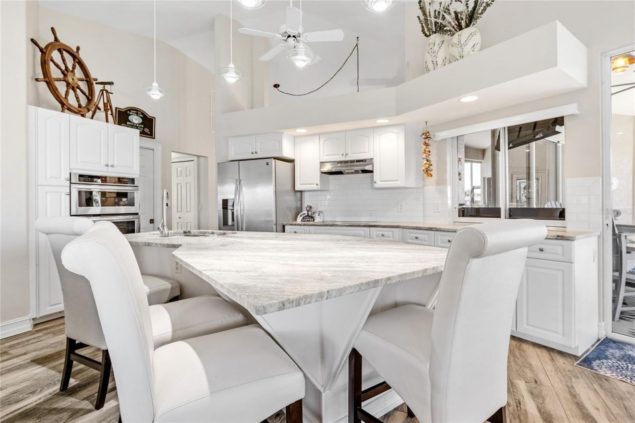 11872 Princess Grace Court, Cape Coral, FL 33991 Photo