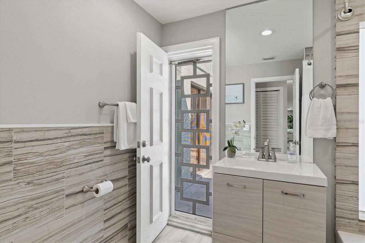 605 Cornwell On The Gulf, Venice, FL 34285 Photo