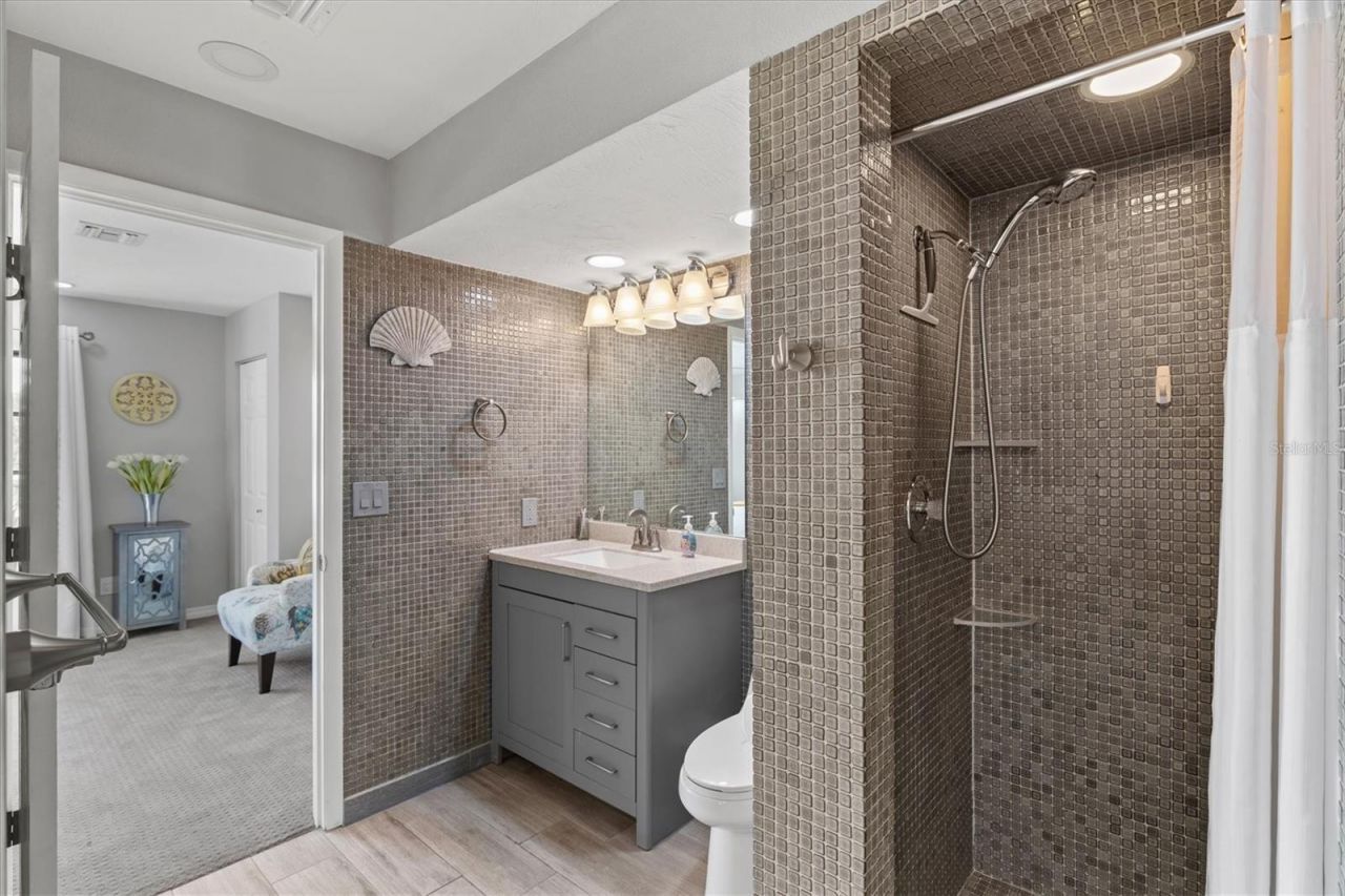 605 Cornwell On The Gulf, Venice, FL 34285 Photo