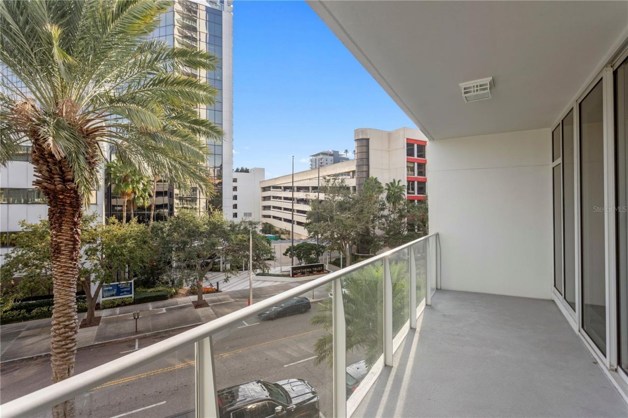 175 1st Street S, Unit 304, Saint Petersburg, FL 33701 Photo