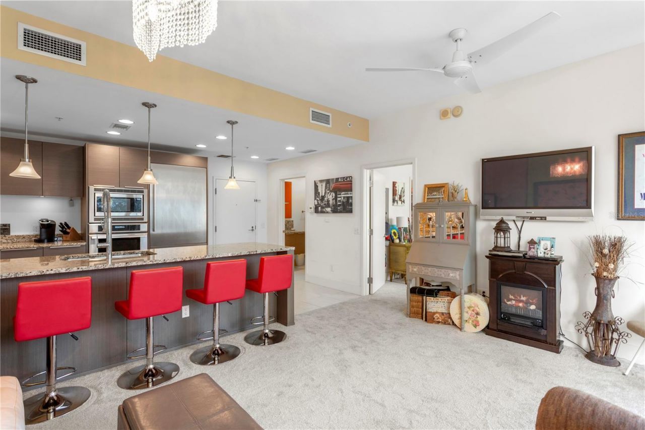 175 1st Street S, Unit 304, Saint Petersburg, FL 33701 Photo