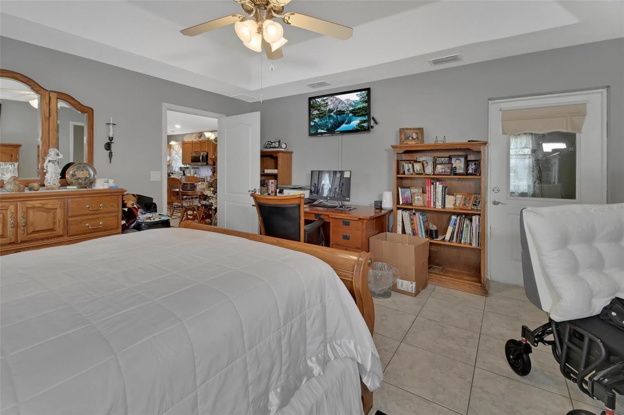 43746 Sunset Drive, Paisley, FL 32767 Photo