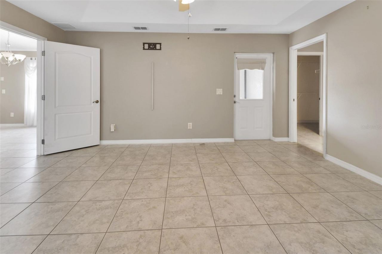 43746 Sunset Drive, Paisley, FL 32767 Photo