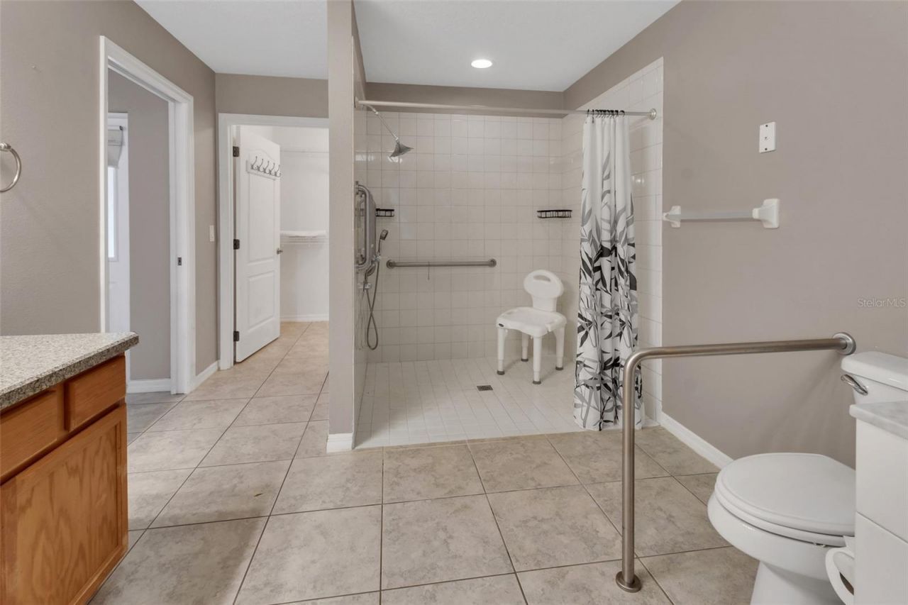 43746 Sunset Drive, Paisley, FL 32767 Photo