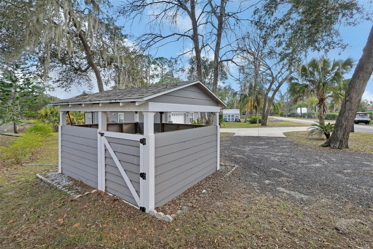 43746 Sunset Drive, Paisley, FL 32767 Photo