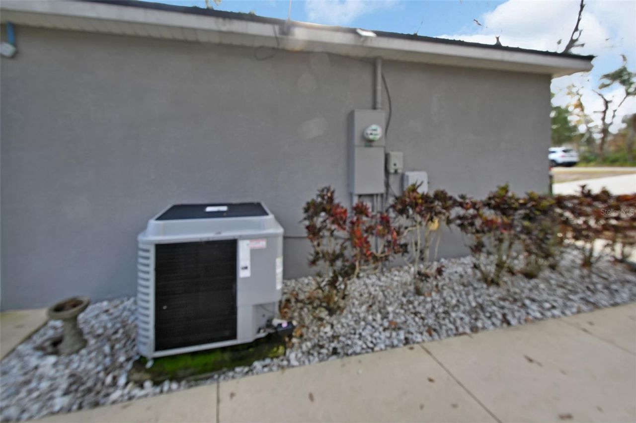 43746 Sunset Drive, Paisley, FL 32767 Photo