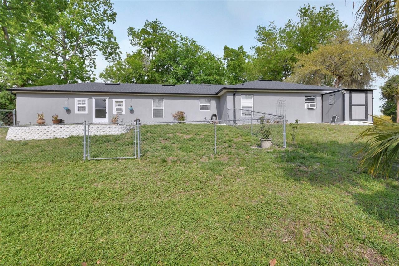 43746 Sunset Drive, Paisley, FL 32767 Photo