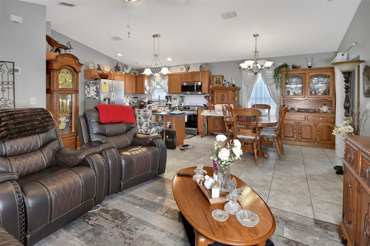 43746 Sunset Drive, Paisley, FL 32767 Photo