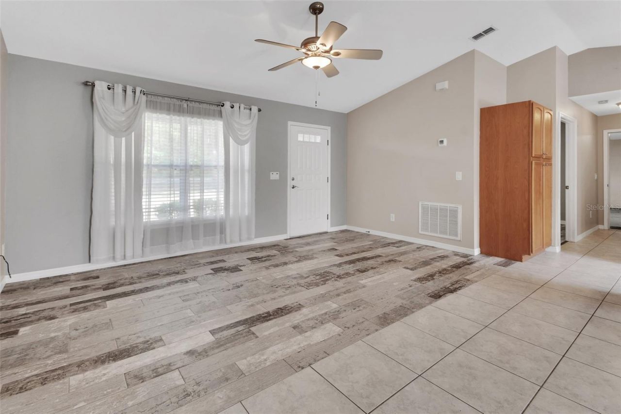 43746 Sunset Drive, Paisley, FL 32767 Photo