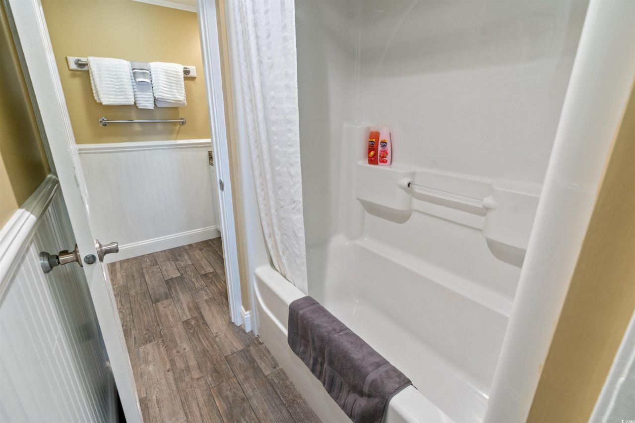 601 Retreat Beach Circle Photo 6