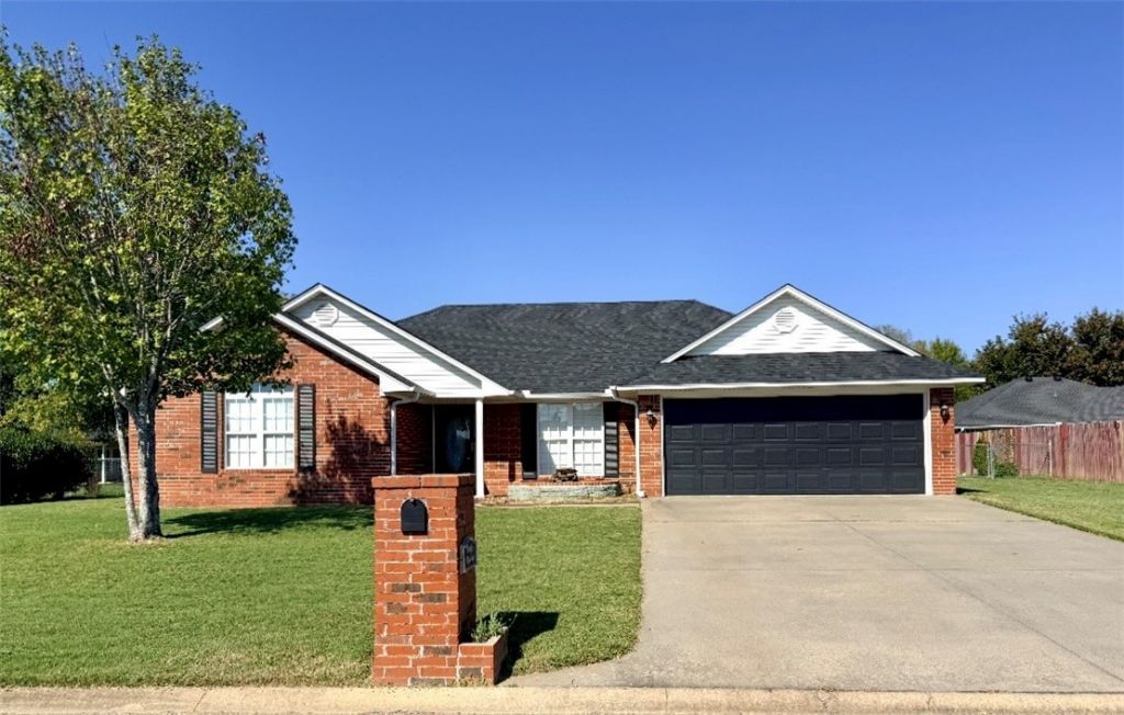 80 Sagebrush Circle, Pottsville, AR 72858 Main Photo